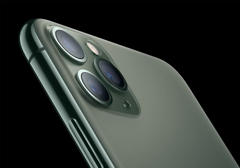 iPhone 11 Pro e iPhone 11 Pro Max, em foto publicada no artigo sobre o novo serviço de streaming da Apple