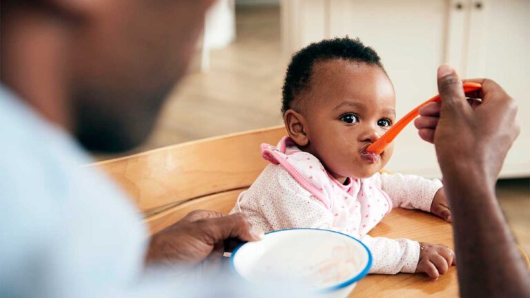 Foto publicada no artigo: Introdução alimentar: Saiba o melhor jeito de fazer papinha saudável (imagem de cabeçalho)