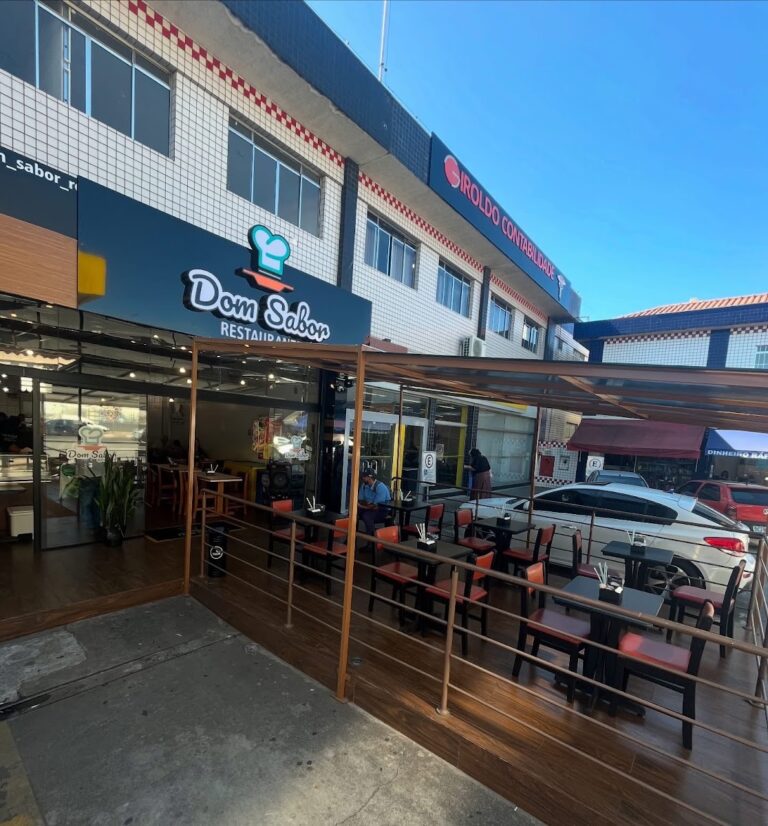 Restaurante e Lanchonete Dom Sabor, na região da Fazendinha, em Santana de Parnaíba.