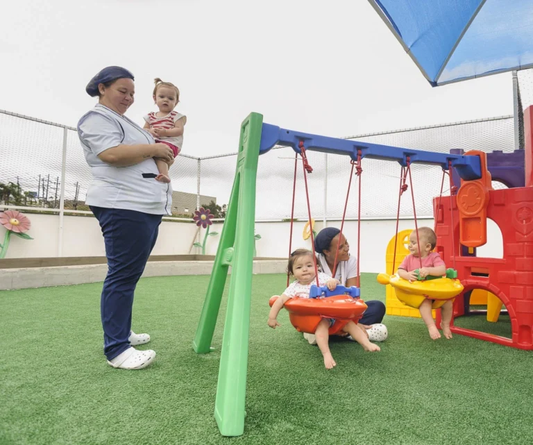 Ambiente interno apresentado no site oficial da Escola Sabido
